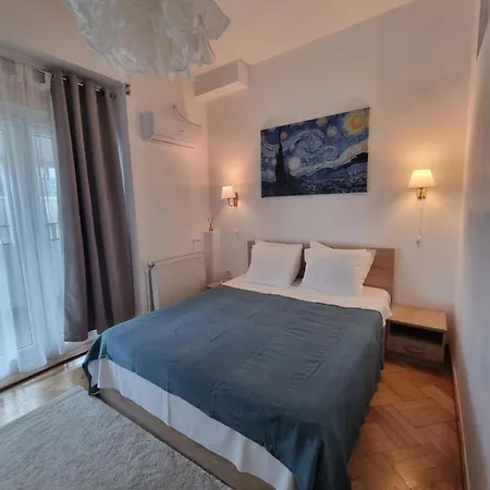 Victoriei - The Historical Part בוקרשט