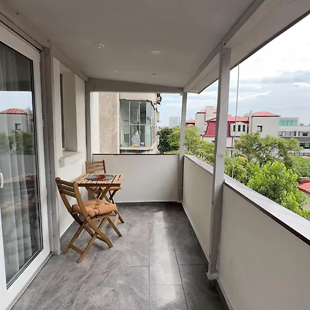 Victoriei - The Historical Part Bucarest