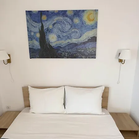 Victoriei - The Historical Part * בוקרשט