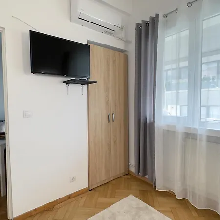 Victoriei - The Historical Part *