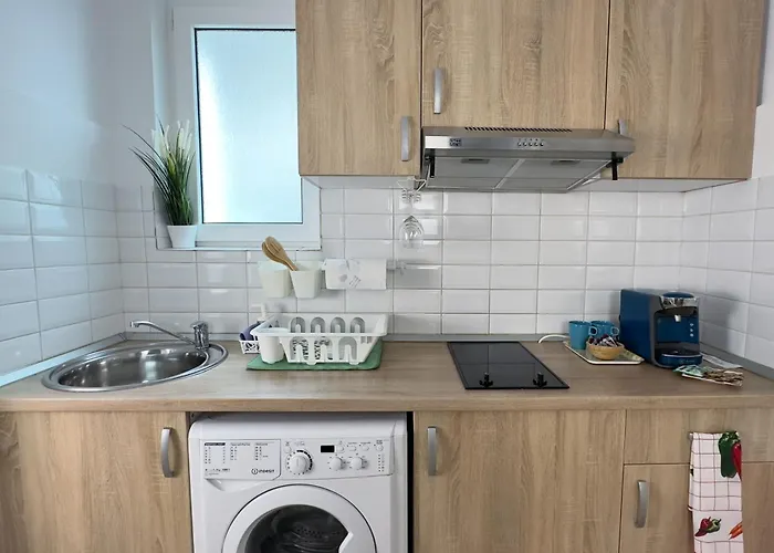 Victoriei - The Historical Part