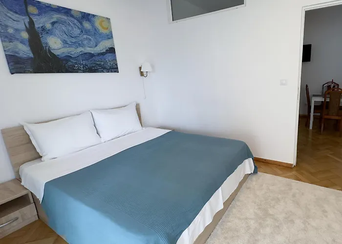 Appartement Victoriei - The Historical Part