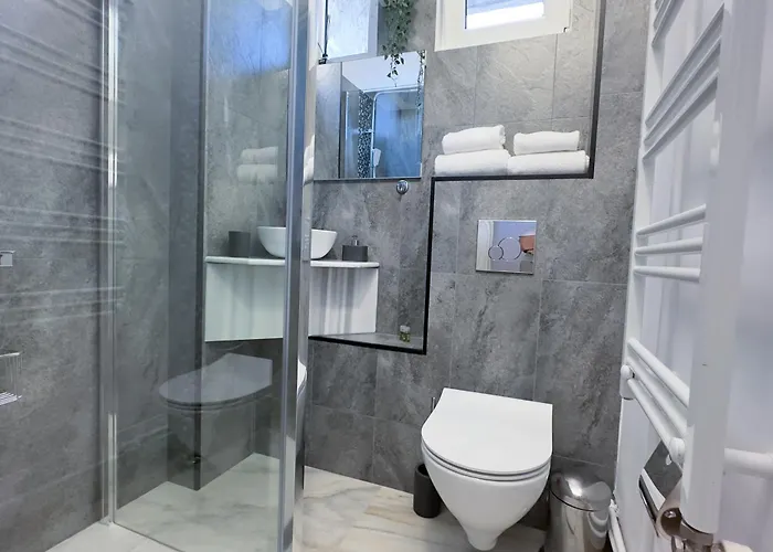 Victoriei - The Historical Part Apartman *