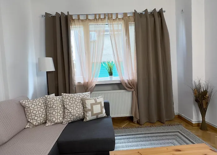 Victoriei - The Historical Part *