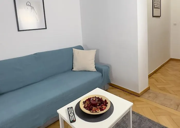 Victoriei - The Historical Part * Bucureşti