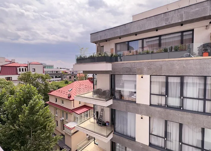 Victoriei - The Historical Part *