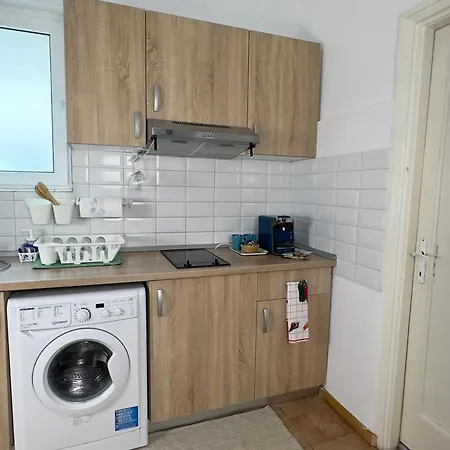 Victoriei - The Historical Part *