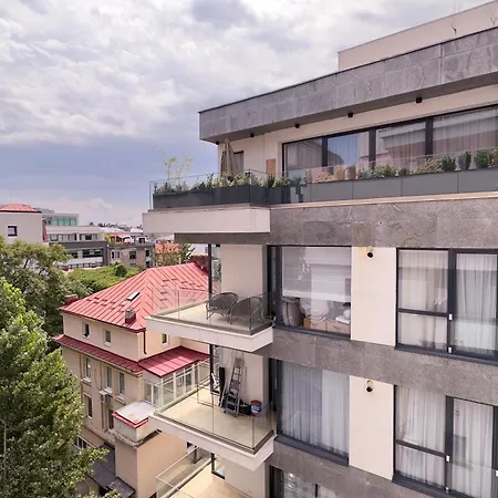 Victoriei - The Historical Part *