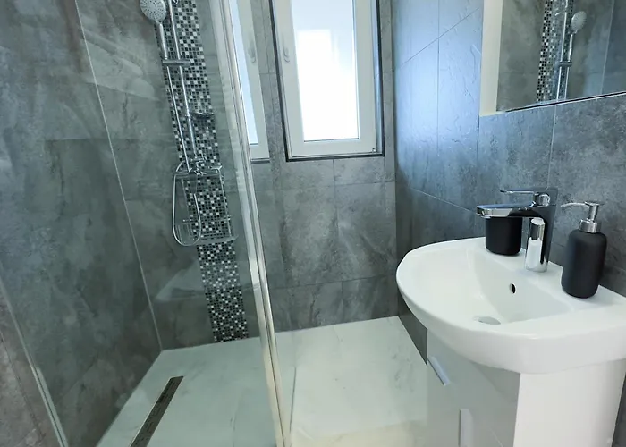 Victoriei - The Historical Part Bucareste